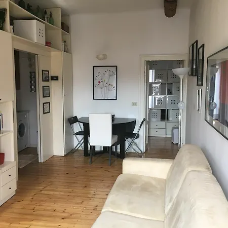 Cosy In Porta Romana Apartament *
